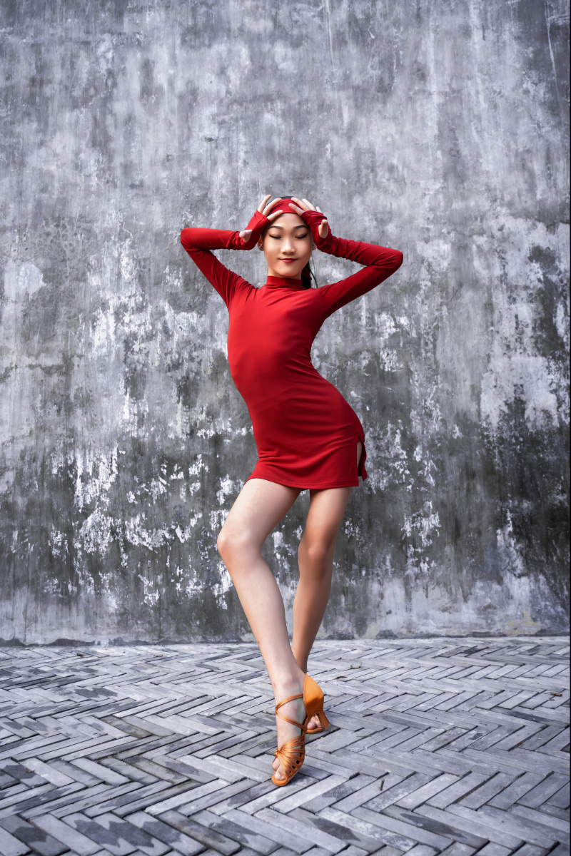 拍摄高意化妆李火火模特杨欣怡服装深圳皇朝舞蹈