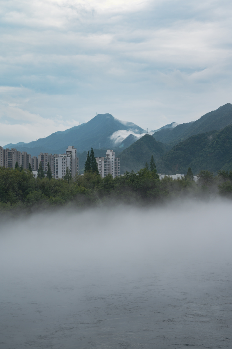 建德新安江江雾奇景