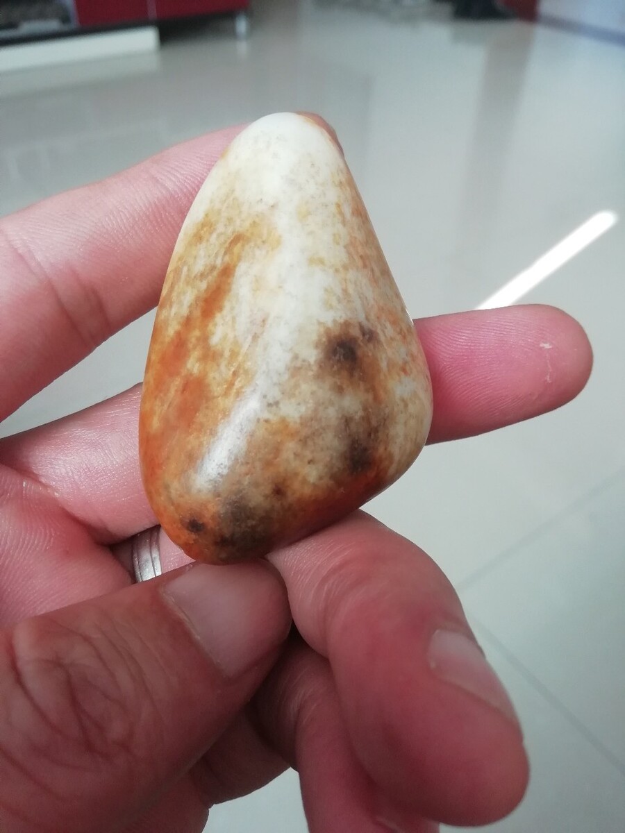 摩根石一般有什么颜色