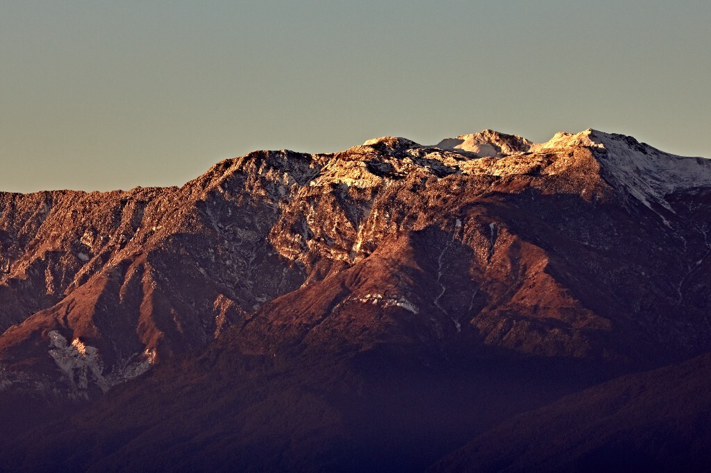 大理苍山日出