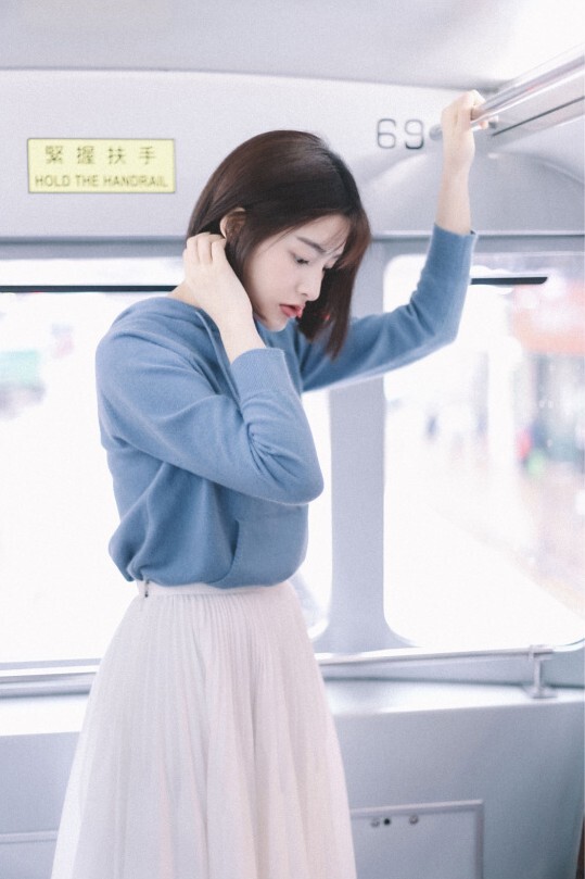 18403618.jpg