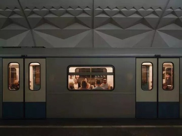 298650862.jpg