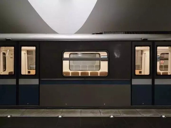 298650865.jpg