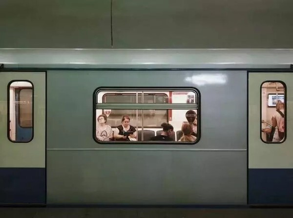 298650868.jpg