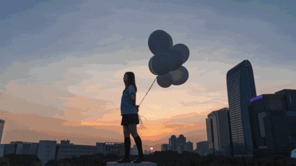 298651937.jpg