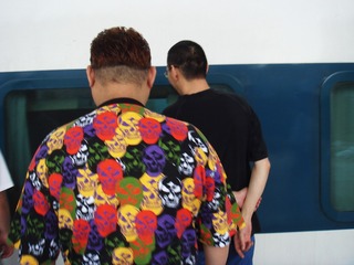 001