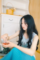001
