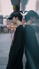 001