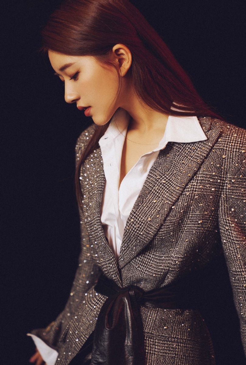 赵露思活动组图饭拍cr见水印