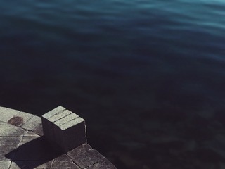 001
