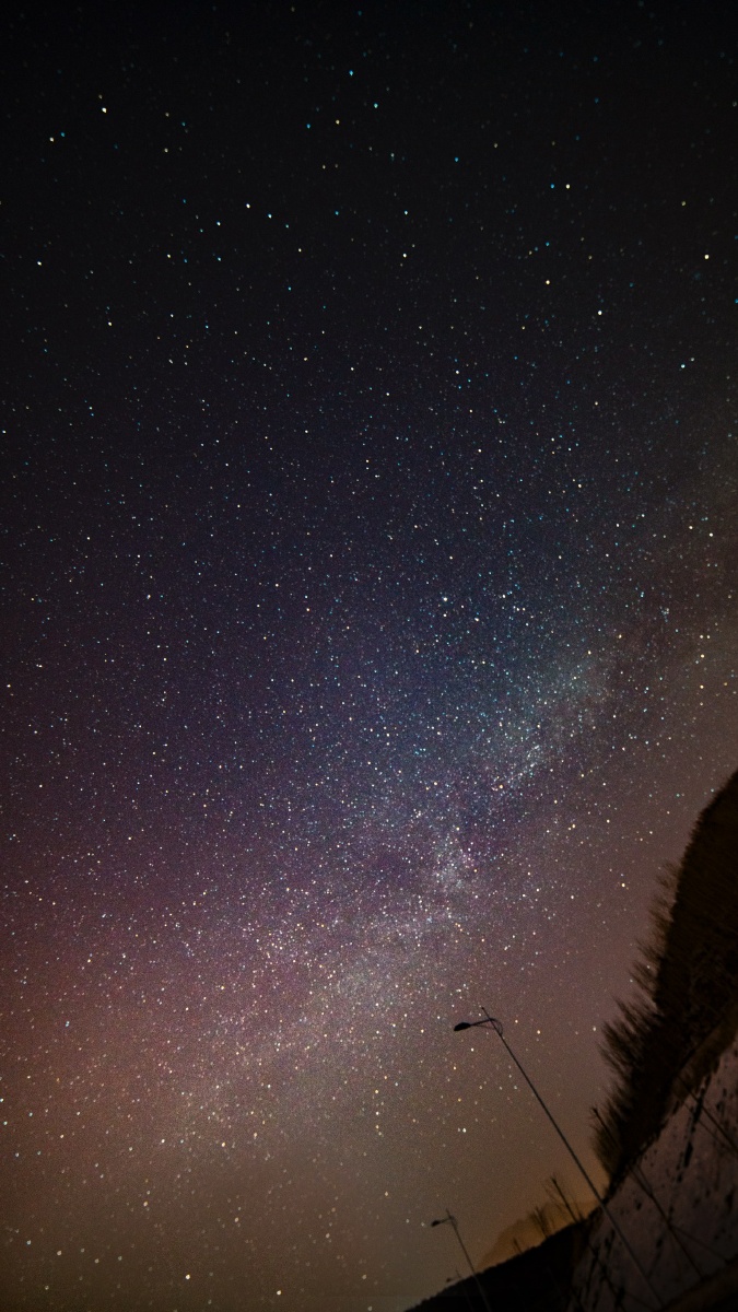 第一次拍到银河