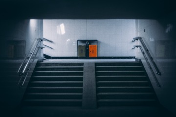 767449