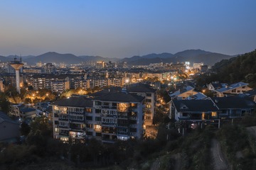 1310630