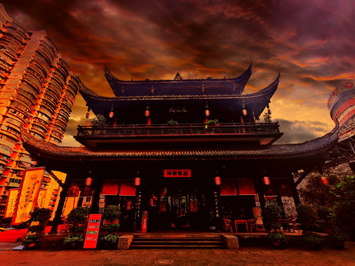 城外战火映红了通远门城墙