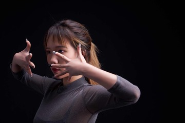 001