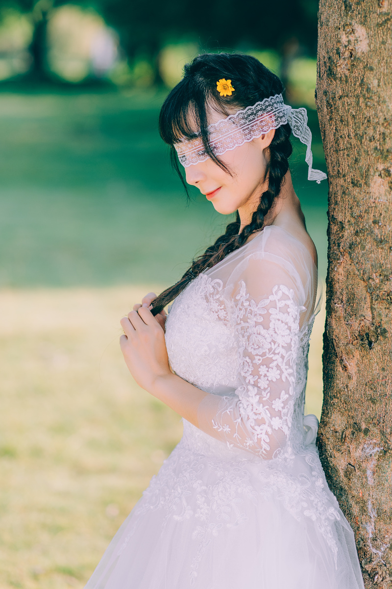 人像室外婚纱人像写真