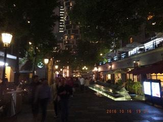 2016_1016_19372700