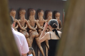 《汗颜》