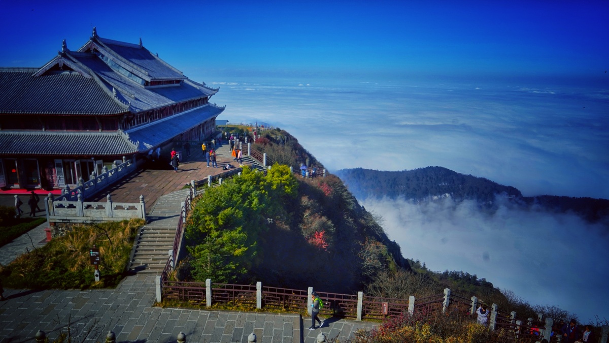 峨眉山风光无限
