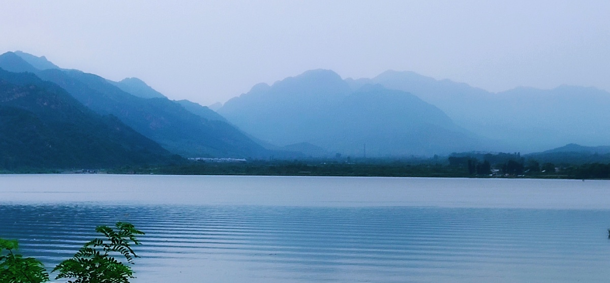 《天青色等烟雨》