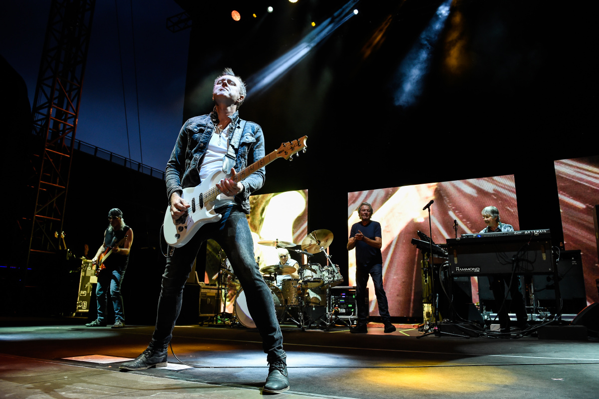 平江花灯闹元宵喜闻乐见好热闹