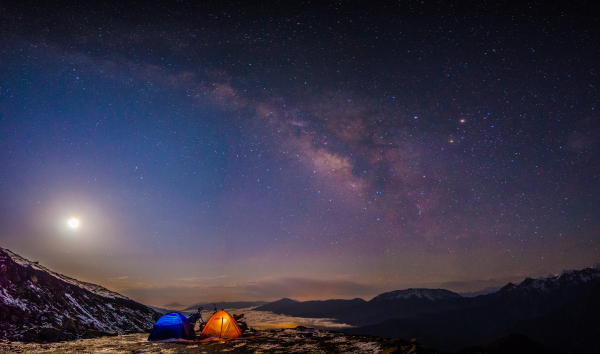 达瓦更扎的星空