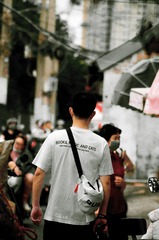 FB2776E4-D708-45FE-B3E1-B8149FE180BB/L0/001