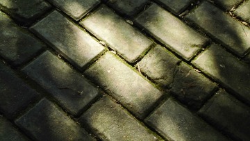 7A980534-5AE2-449F-9E02-46700674632F/L0/001