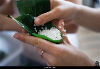 包粽子