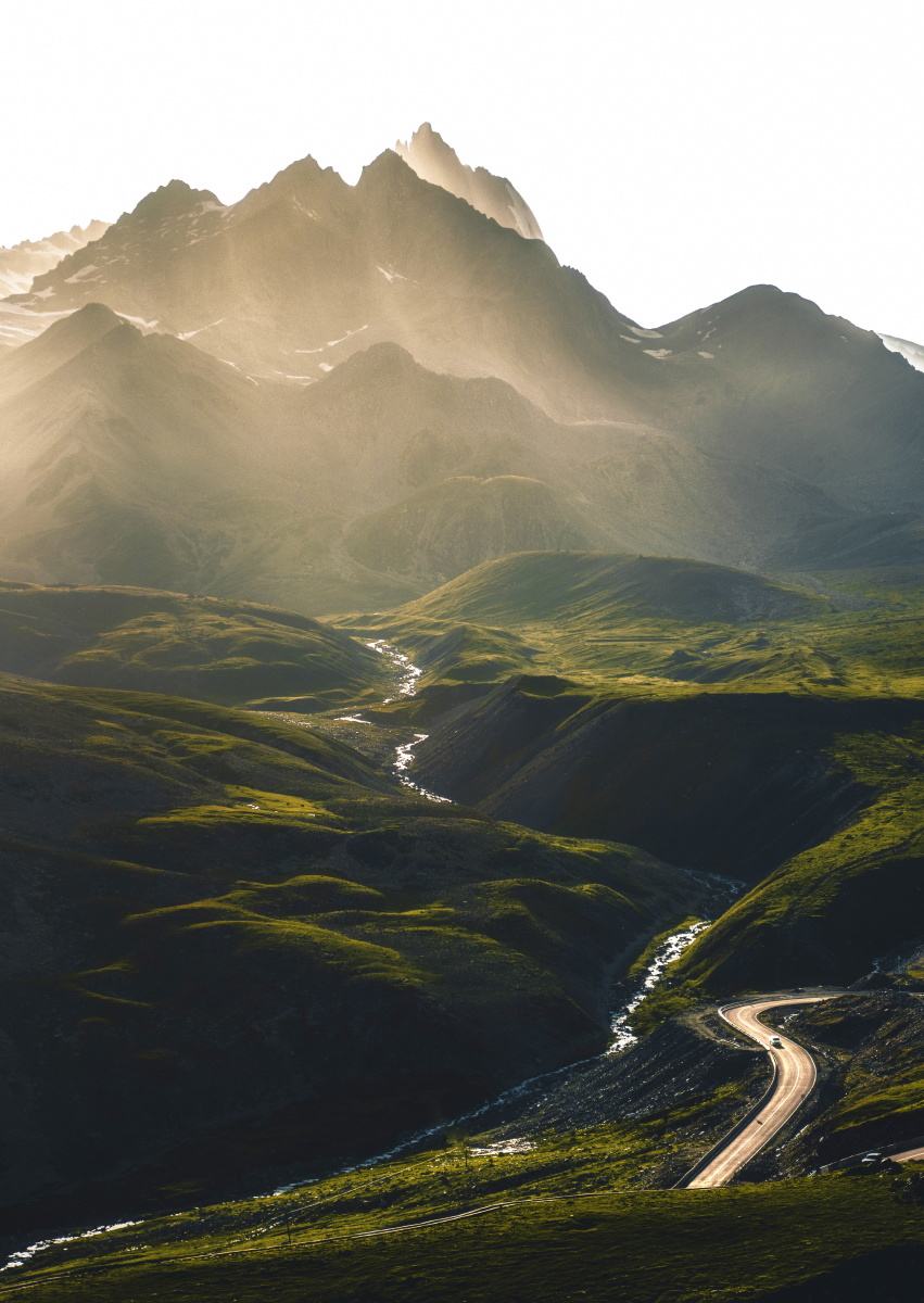   山河