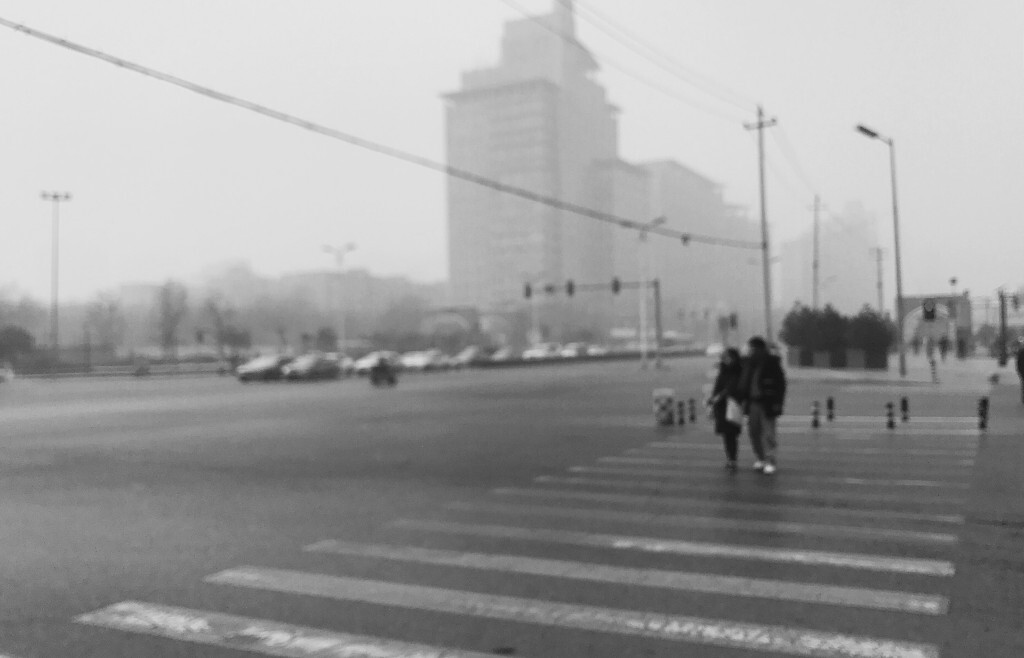 自强不吸<br />
