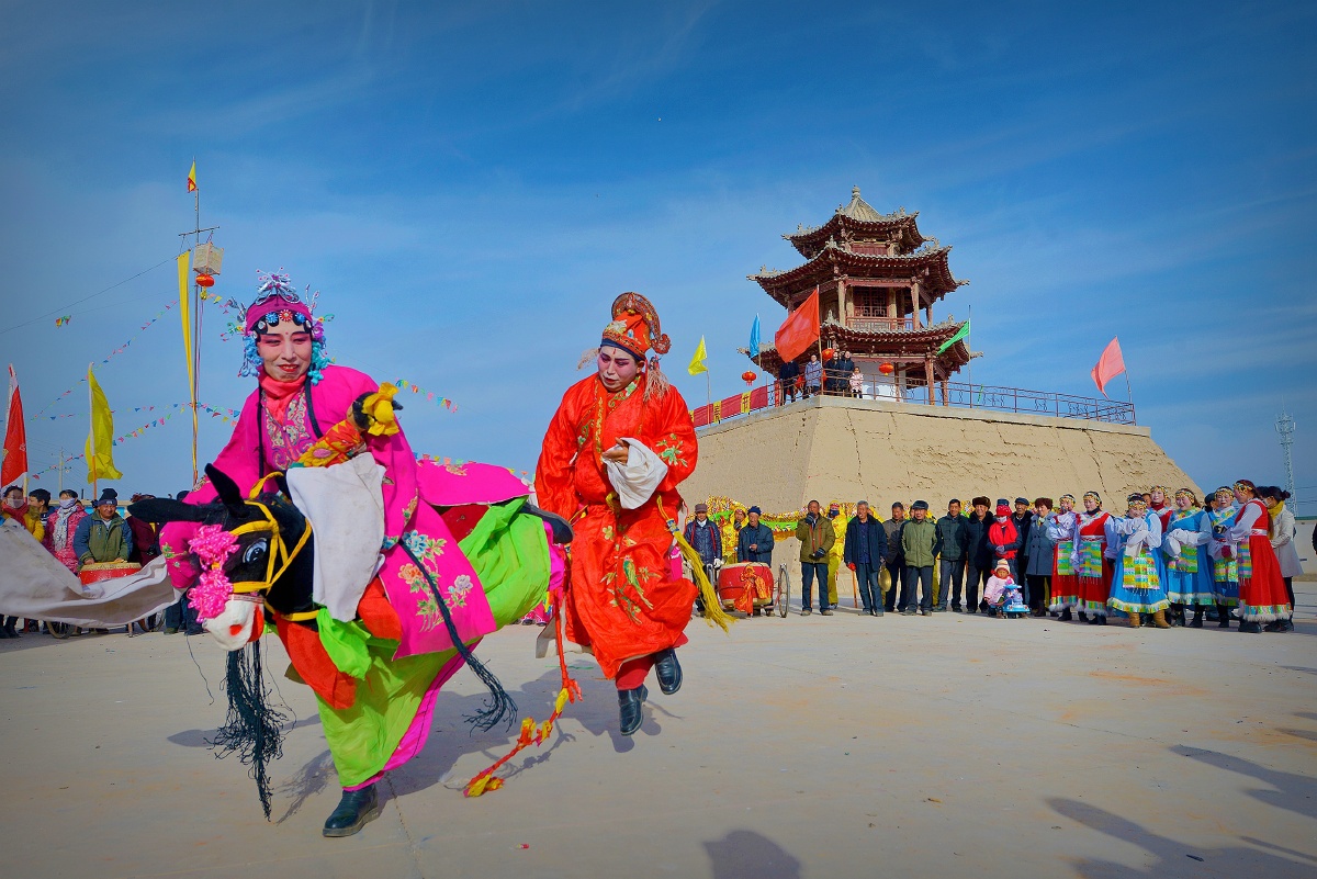 魁星楼前闹社火