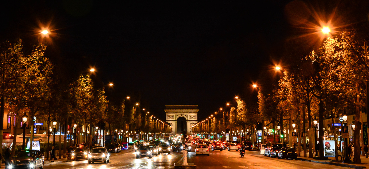 中秋夜巴黎# 所谓异乡,灯火阑珊 - 玩泥巴的徐苑昕 - 图虫