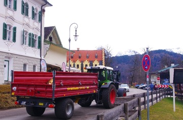341694