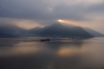 50C32837-02D1-48FD-8C1E-6F48D03A1227/L0/001