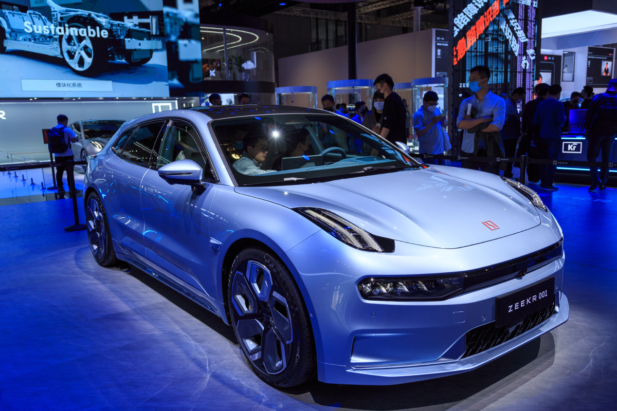 极氪001吉利纯电动