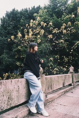 001