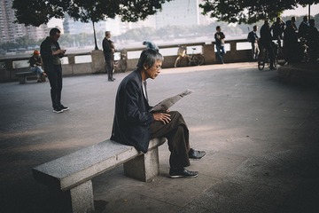 2136492