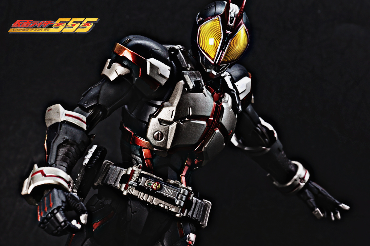 sic假面骑士555可以说是竞技场系列里面最棒的了