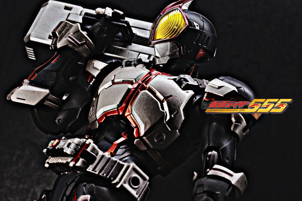 sic假面骑士555可以说是竞技场系列里面最棒的了