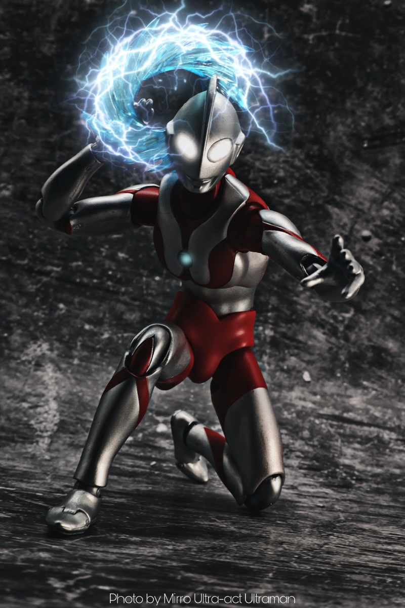 act初代奥特曼收到了一个好价带警备队披风act里少有的看得顺眼的身材