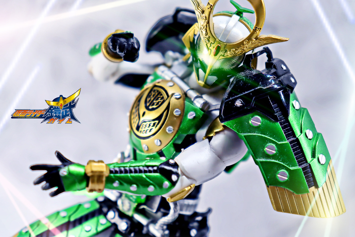 shf假面骑士铠武胜洪斩月形态装甲配色很绿很棒可动不好有点可惜了