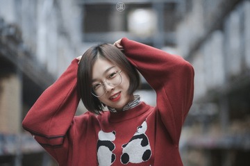 001