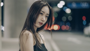 1381205