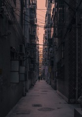 1300554