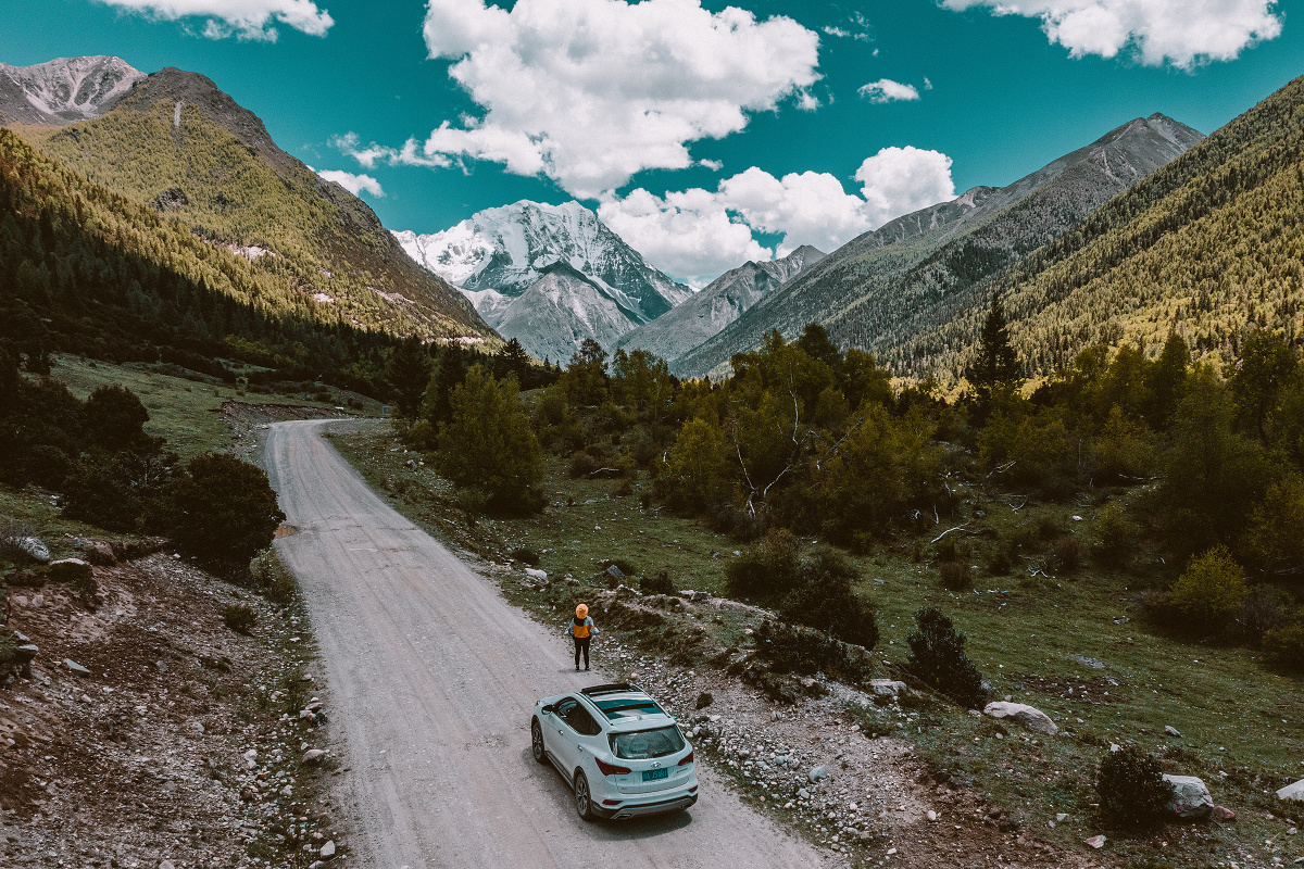 澳门24在线用心打造 摩托车换上汽车轮胎去跑山是怎么样的体验 澳门24在线用心打造 本田 女武神 换上 汽车轮胎 公共汽车轮胎