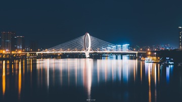 169327