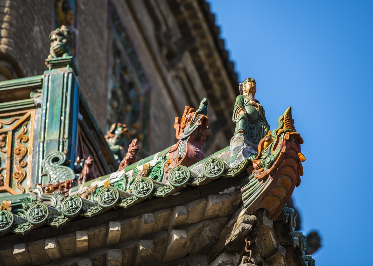 临汾铁佛寺金顶琉璃宝塔