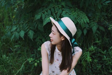 8DD74885-B1DE-4BD8-BE06-F8B3660B89F4(0)