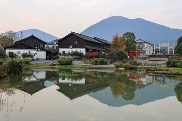 1678476